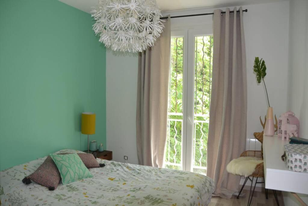 Appartement lumineux et calme avec terrasse Avignon Extérieur photo